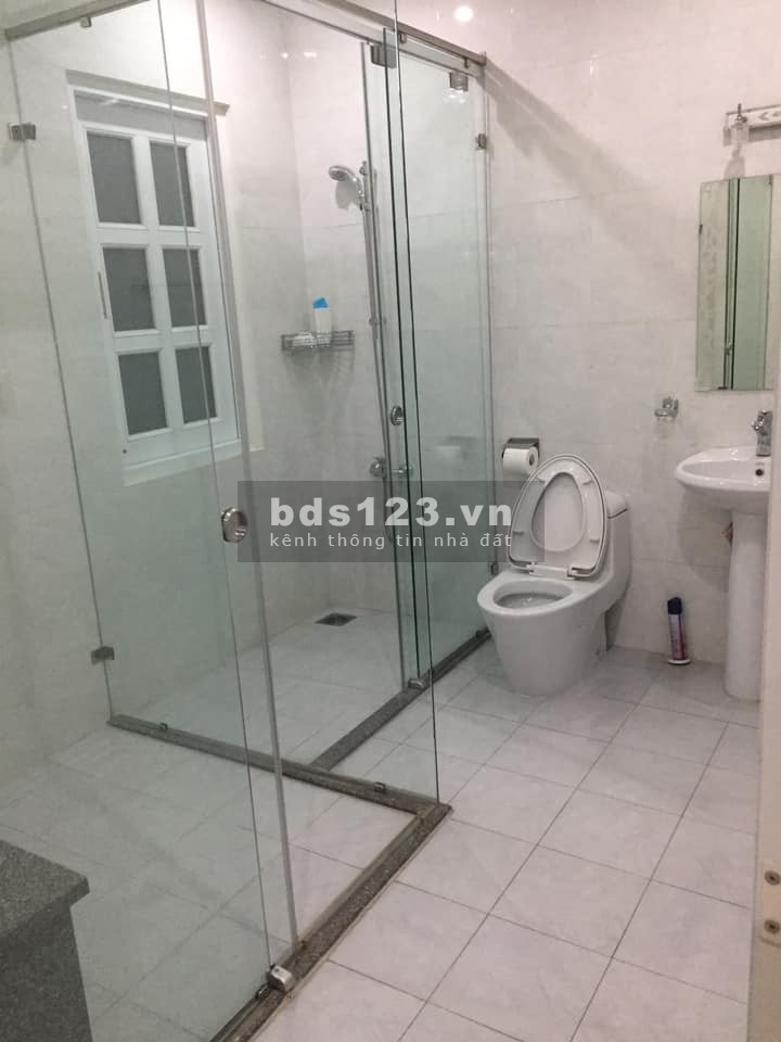 Nhà rộng, tiện mở Cty, Spa, cho thuê.. CMT8, giáp Quận 3. 9,1 tỷ