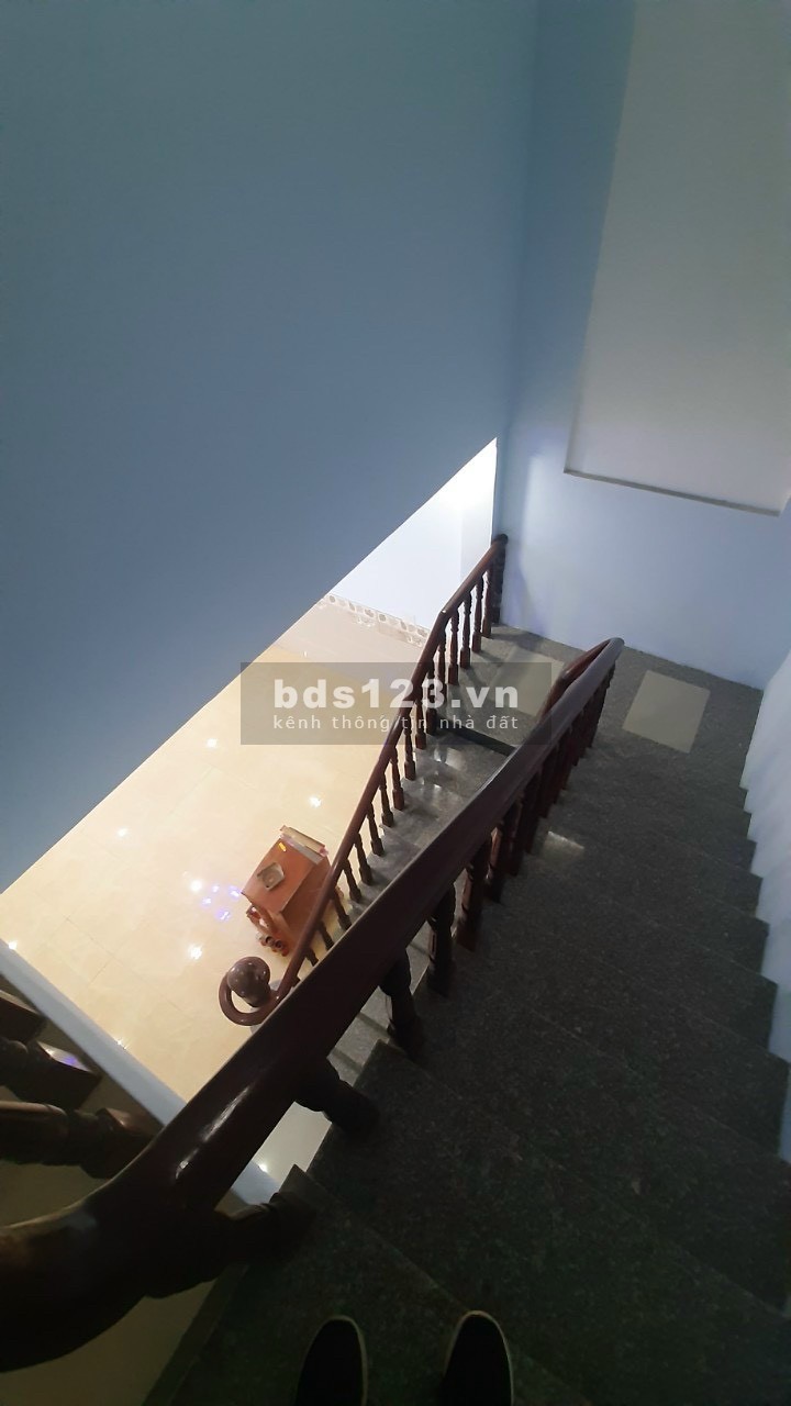 Bán nhà một lầu một trệt sổ riêng sau Đại học công nghệ Đồng Nai giá 3tỷ2