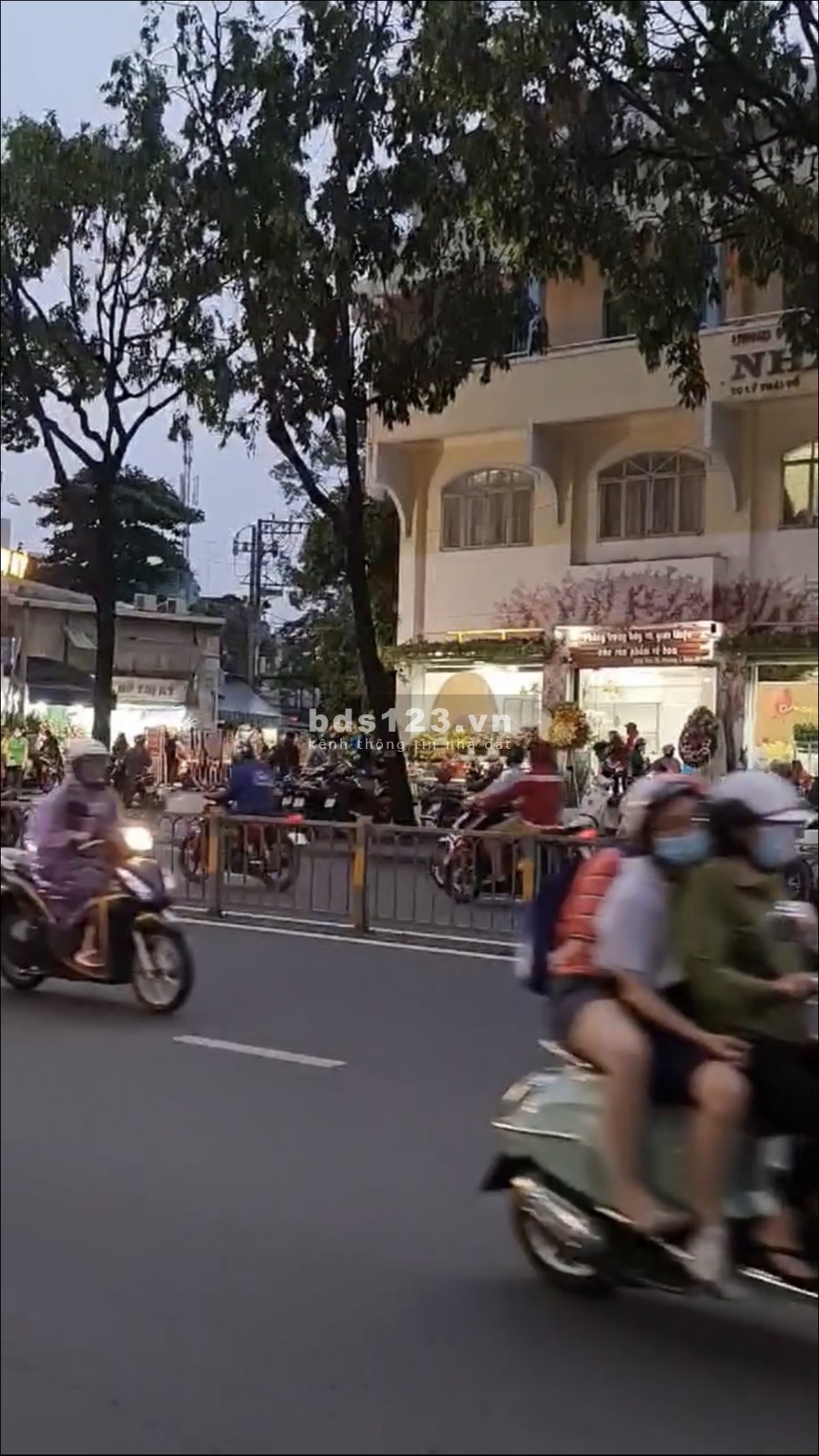 Nhà mặt tiền Lý Thái Tổ Quận 3, giá chỉ 10.5 tỷ chuyên nhà phố TRINH 0981789011