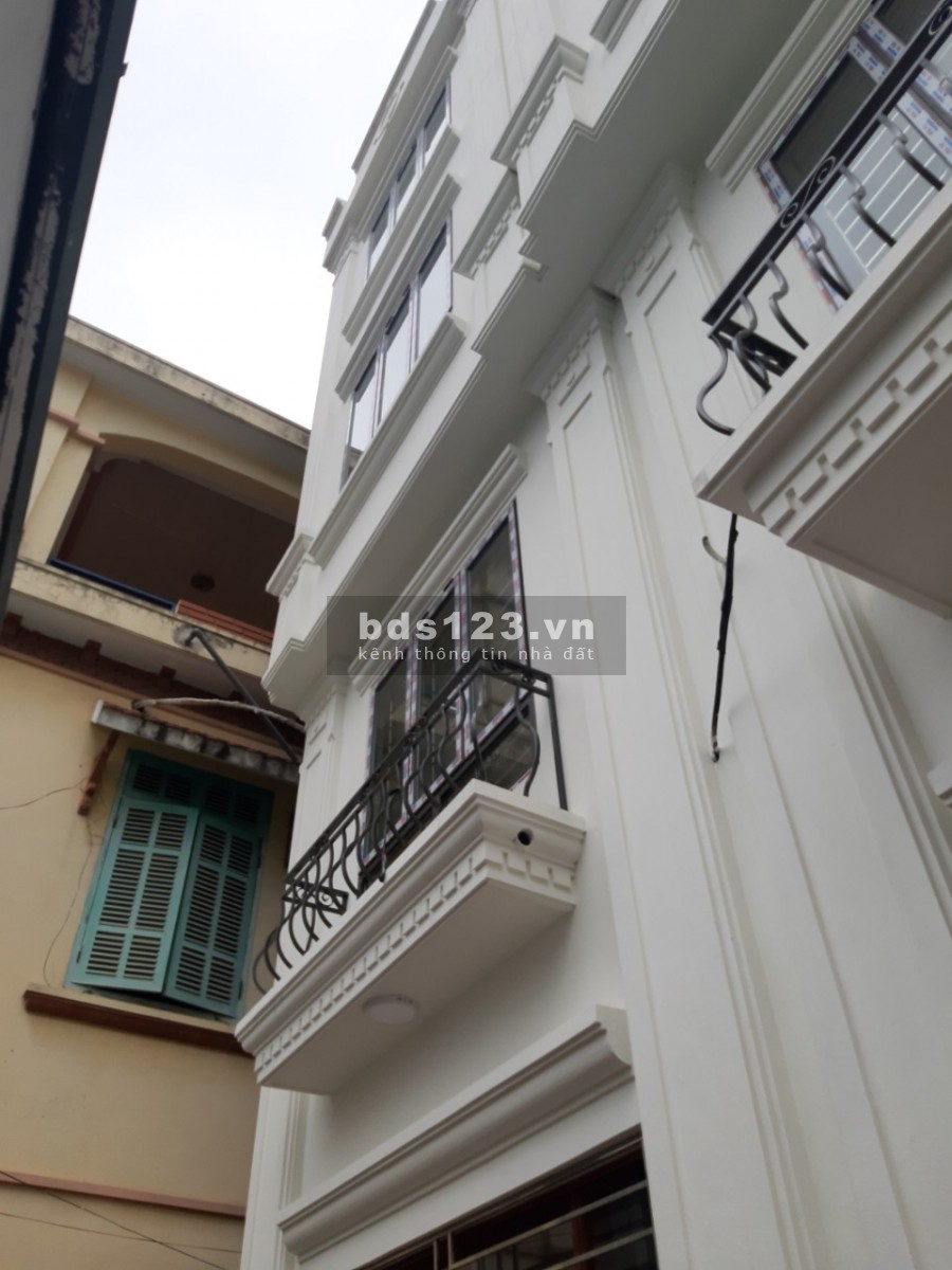 Cần bán nhà mới đẹp về ở ngay tại Xa La - Hà Đông 4T 32m2 3PN giá chỉ 2,7 tỷ lh 0379283456
