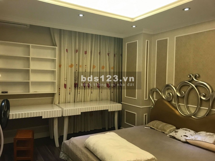 Cần bán nhà gấp tại Vũ Tông Phan, Thanh Xuân dt 35m2 – 5 tầng, Giáp phố nở hậu kinh doanh
