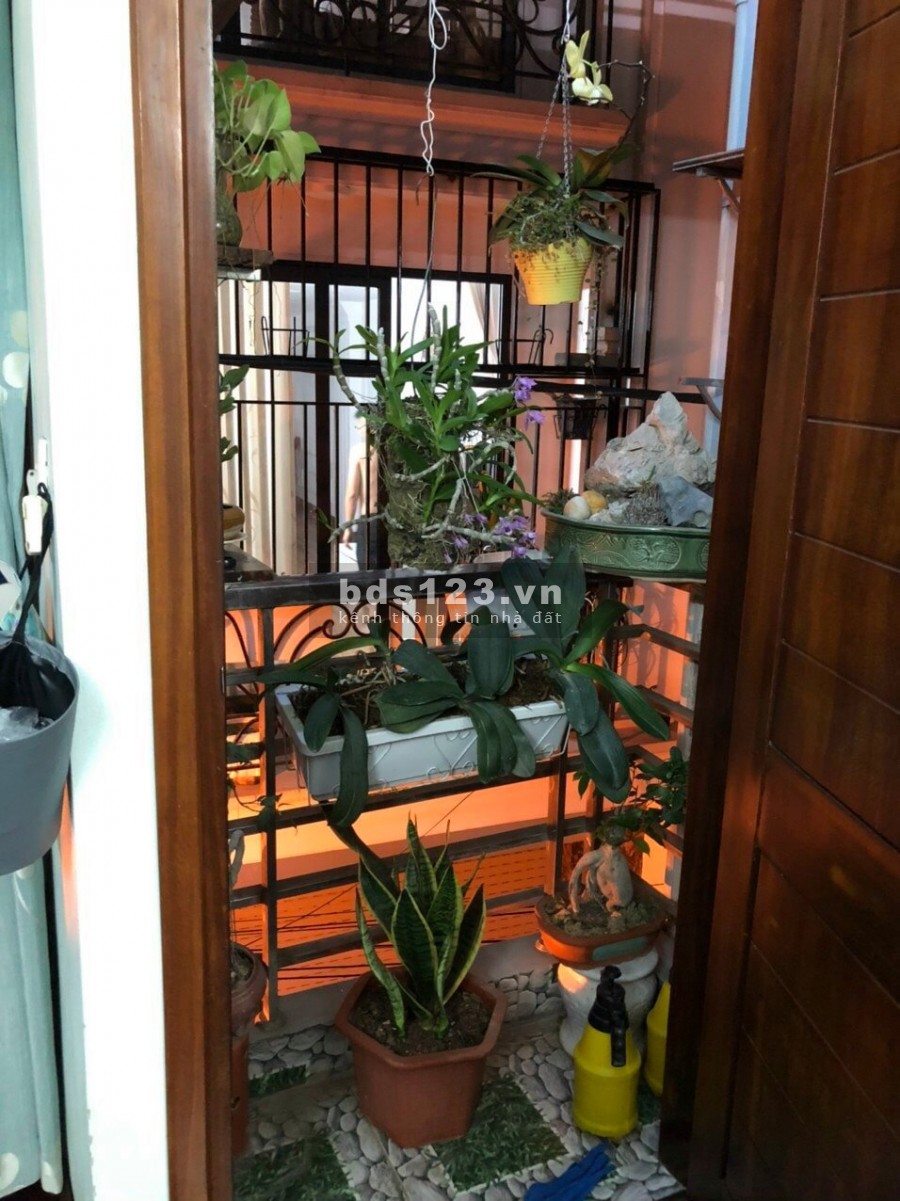 Bán nhà phố Thanh Lân, Hoàng Mai 35mx4T, ôtô đỗ cửa 2tỷ9, 0989191397