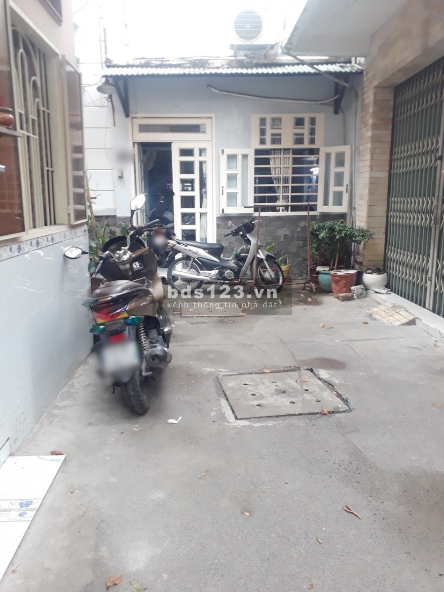Cho thuê nhà nguyên căn (4.5*12m) hẻm 119 Nguyễn thị Tần P2 Q8