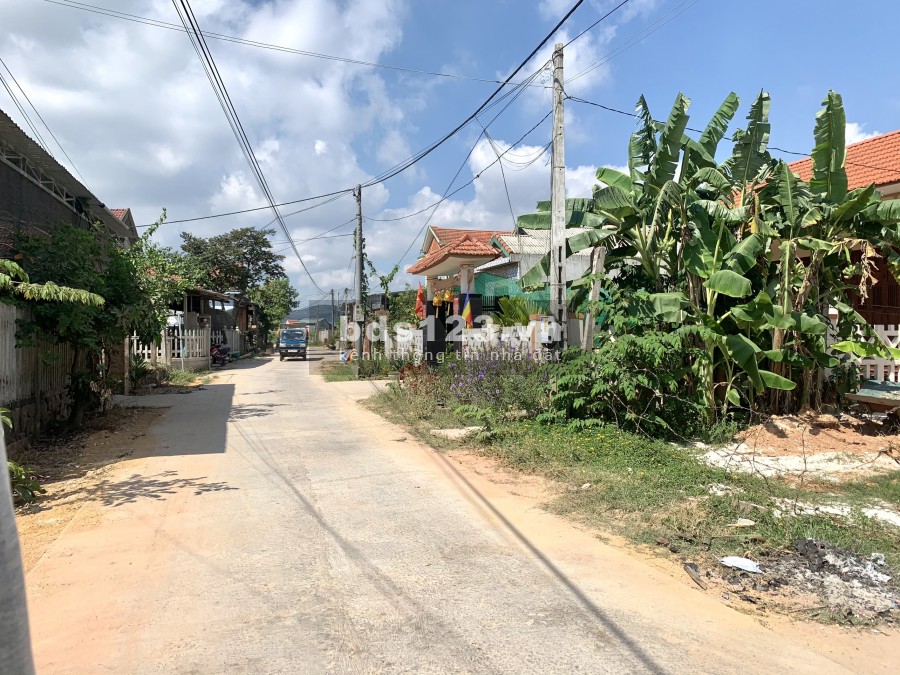 Lô đất chính chủ cần bán nhanh 2 mặt tiền đường Trịnh Cương giá đầu tư tót nhất thời điểm