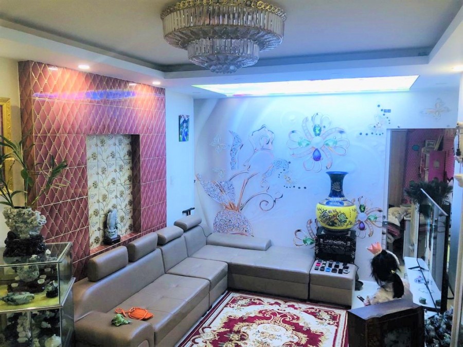 Hẻm nhựa xe hơi vào nhà đối diện bệnh viện Quận Bình Tân, 4 tầng, nhỉnh 5 tỷ