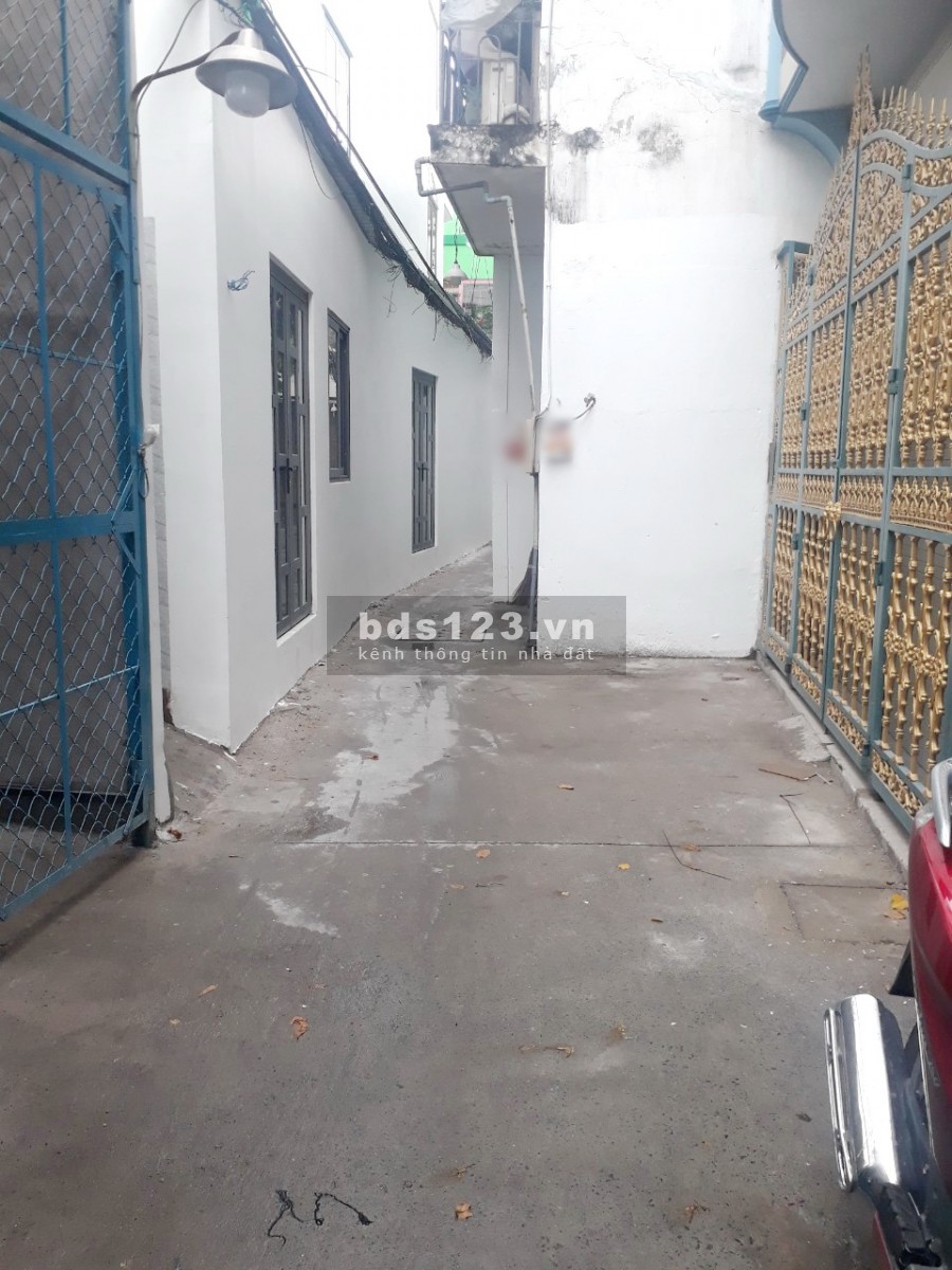 Cho thuê nhà nguyên căn (4.5*12m) hẻm 119 Nguyễn thị Tần P2 Q8