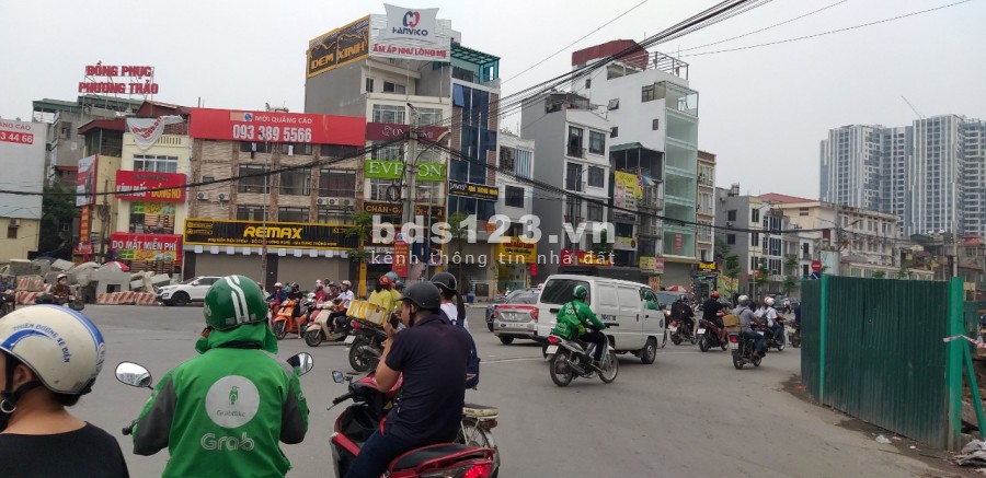 Bán đất mặt phố Minh Khai 155m2, mặt tiền 7m, hai thoáng, có bản thiết kế 8 tầng. Giá 42 tỷ