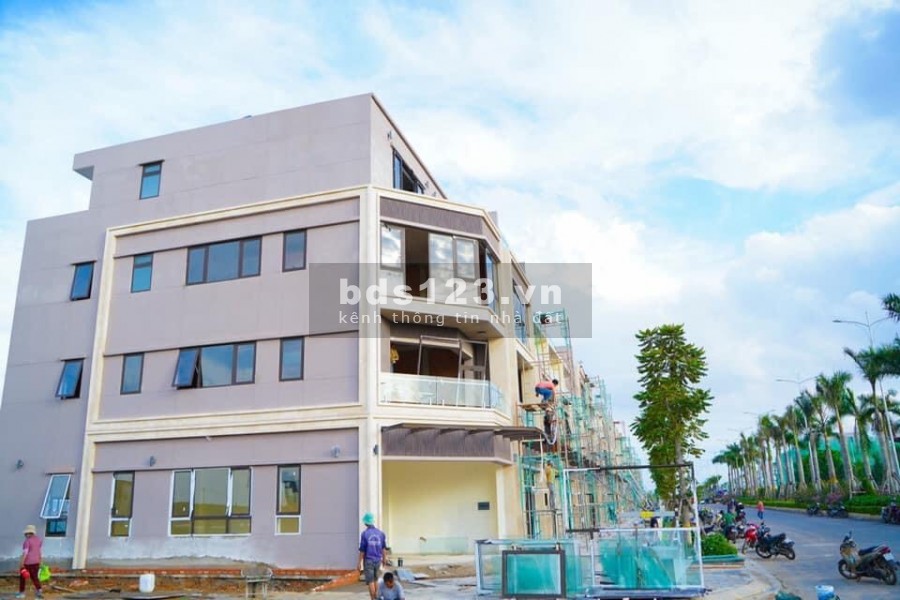 Bán đất trung tâm Long Thành 0385039839 Quang, pháp lí 1/500, sổ hồng riêng