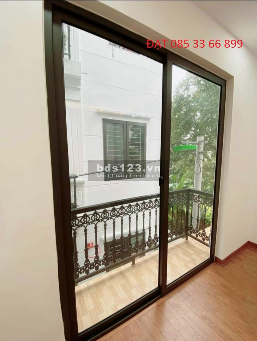 Cần bán căn 31m2 x 4.5 tầng xây mới tại ngõ 318 phố Ngọc Trì, phường Thạch Bàn, Long Biên chỉ nhỉnh 2 tỷ