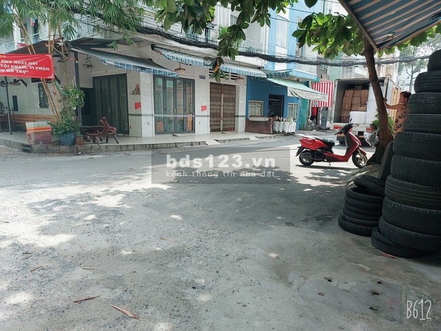 Quận 11 đường Ba Tháng Hai dt 50m2, 5 tầng doanh thu 30tr/ tháng giá 7.5 Tỷ lh 0886880910