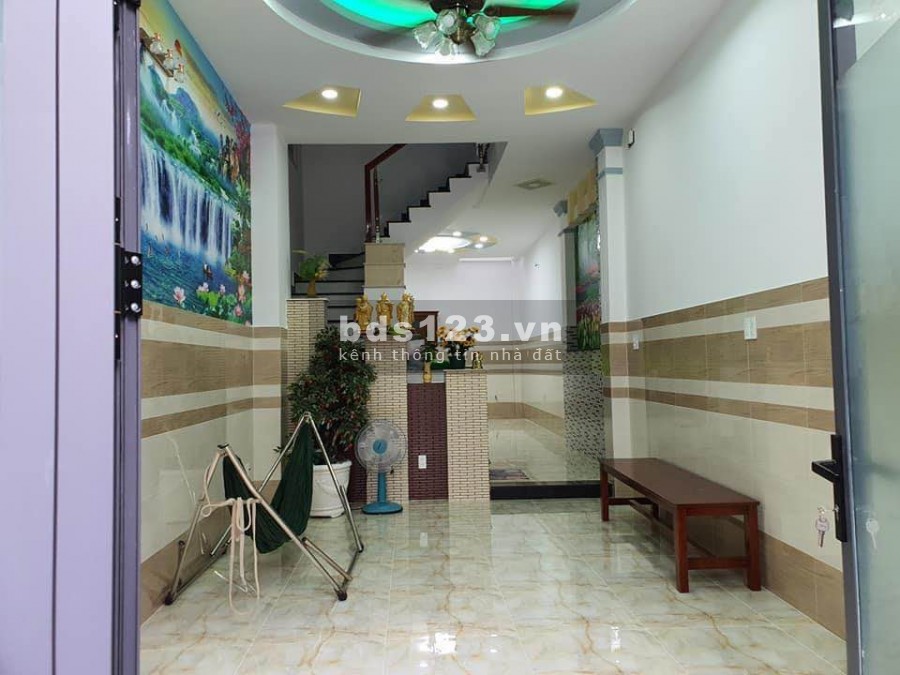 Định cư Mỹ bán gấp nhà Hồng Bàng 36m2 giá rẻ 4 tỷ thương lượng