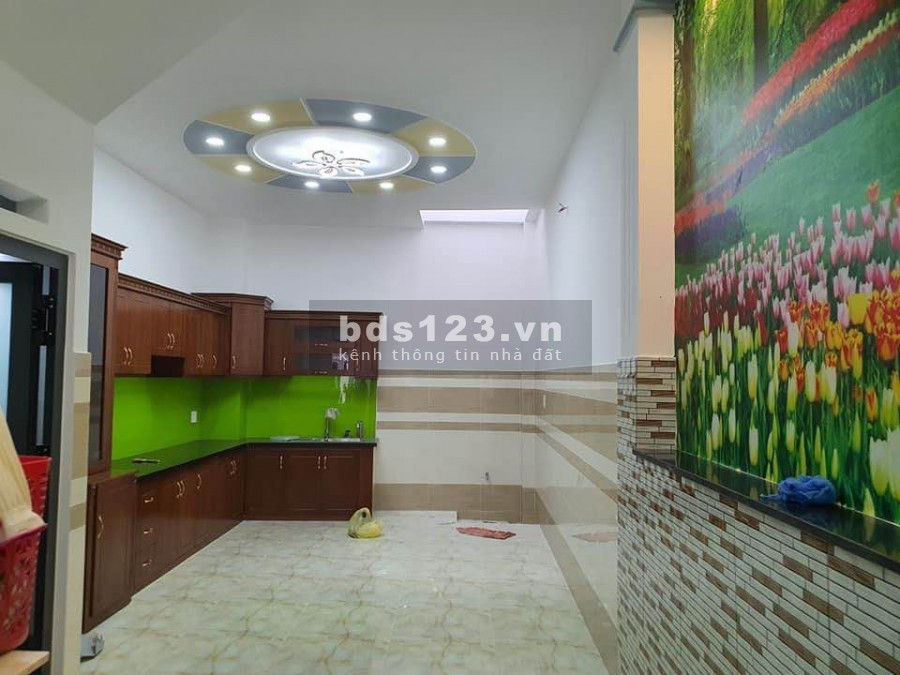 Định cư Mỹ bán gấp nhà Hồng Bàng 36m2 giá rẻ 4 tỷ thương lượng