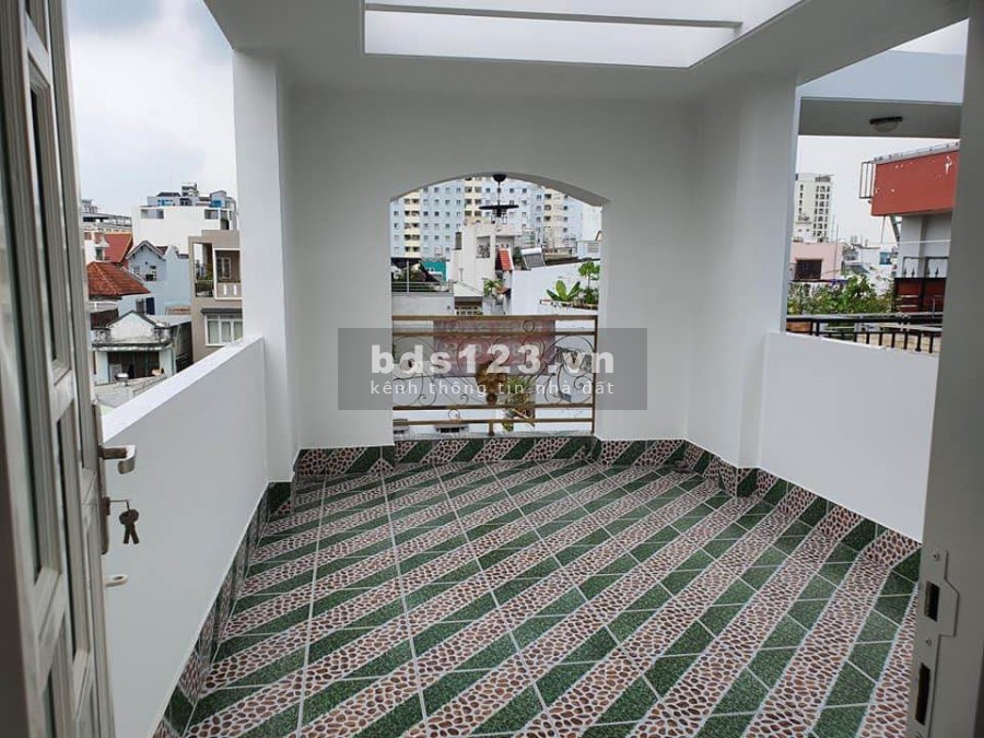 Định cư Mỹ bán gấp nhà Hồng Bàng 36m2 giá rẻ 4 tỷ thương lượng