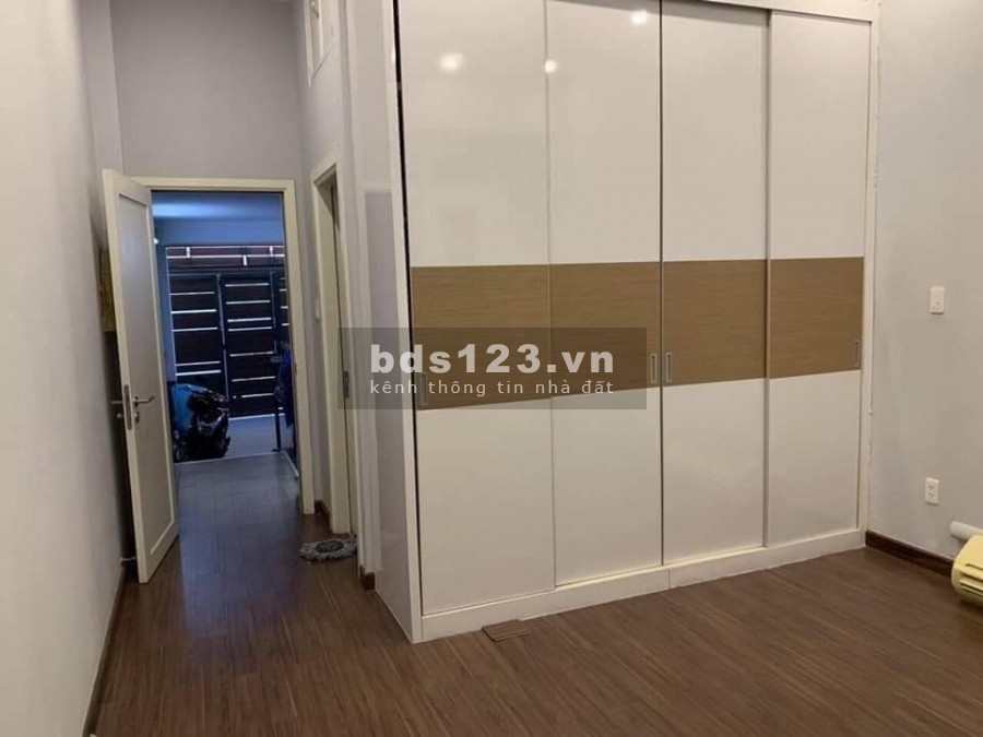 Bán nhà Nơ Trang Long, khúc gần Cầu Băng Ky, 4 tỷ 500 triệu, 51,8m2