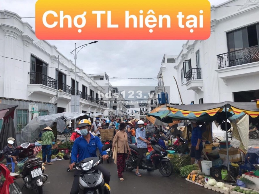 Bán nhà phố mặt tiền chợ Thới Lai, giá từ 2.6 tỷ, vay không lãi suất