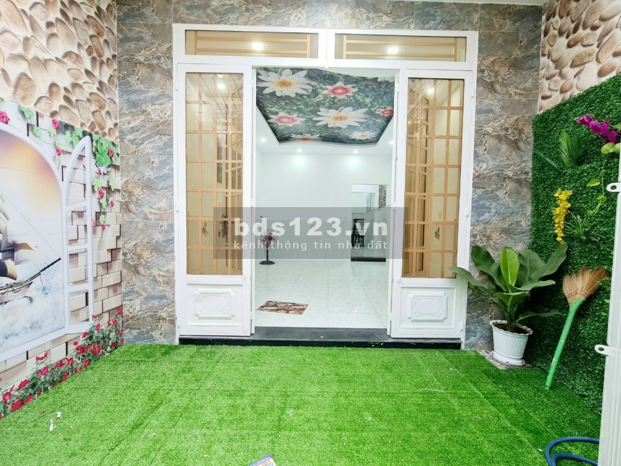 Nhà Bán hẻm xe hơi 1 trệt, 1 lầu 112m2, Đường Trần Xuân Soạn, Q7