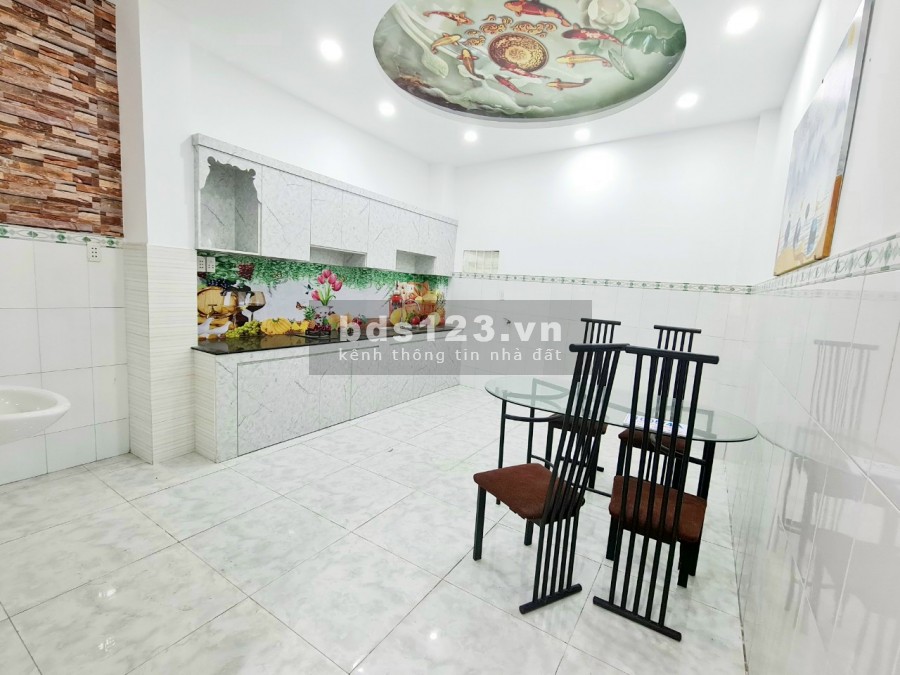 Nhà Bán hẻm xe hơi 1 trệt, 1 lầu 112m2, Đường Trần Xuân Soạn, Q7
