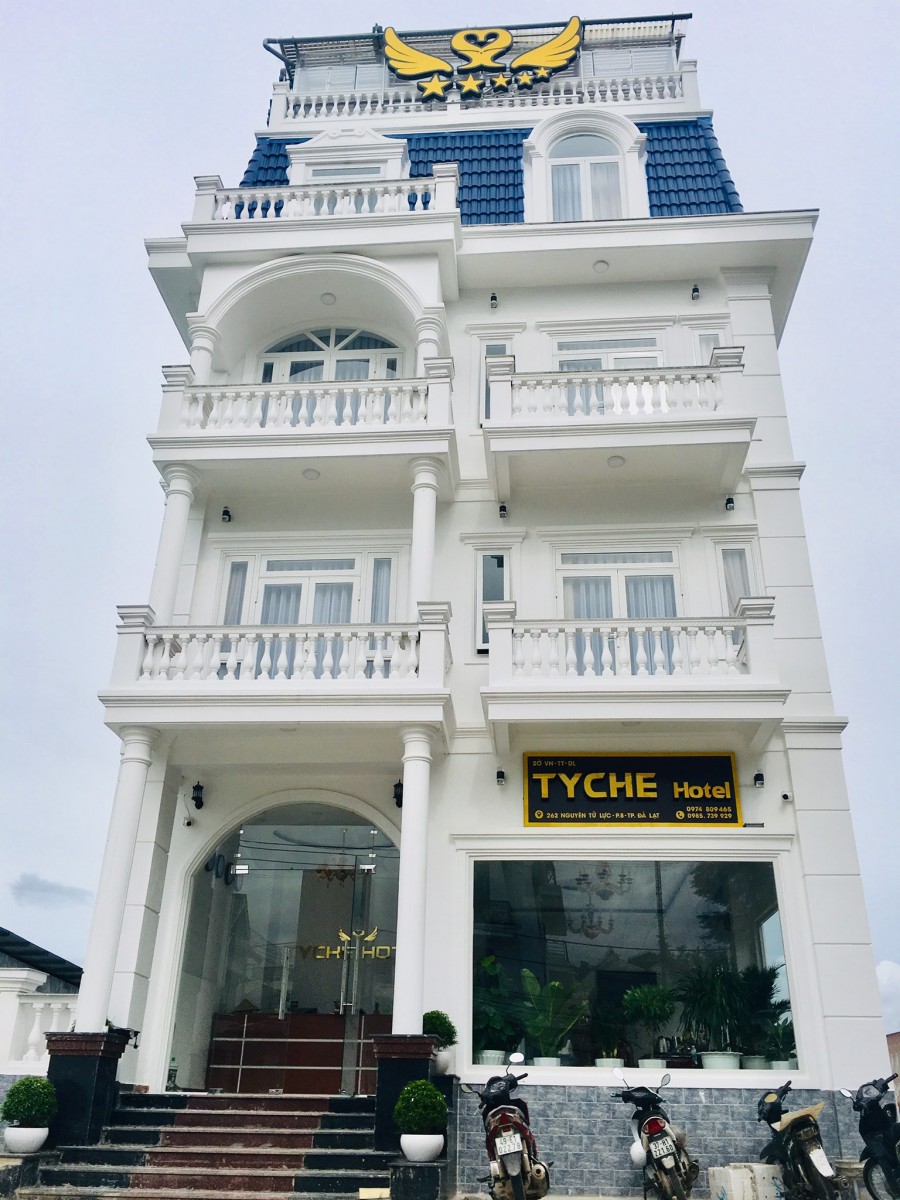 Bán khách sạn chính chủ siêu đẳng cấp phường 8, thành phố Đà Lạt, lh 0911451686