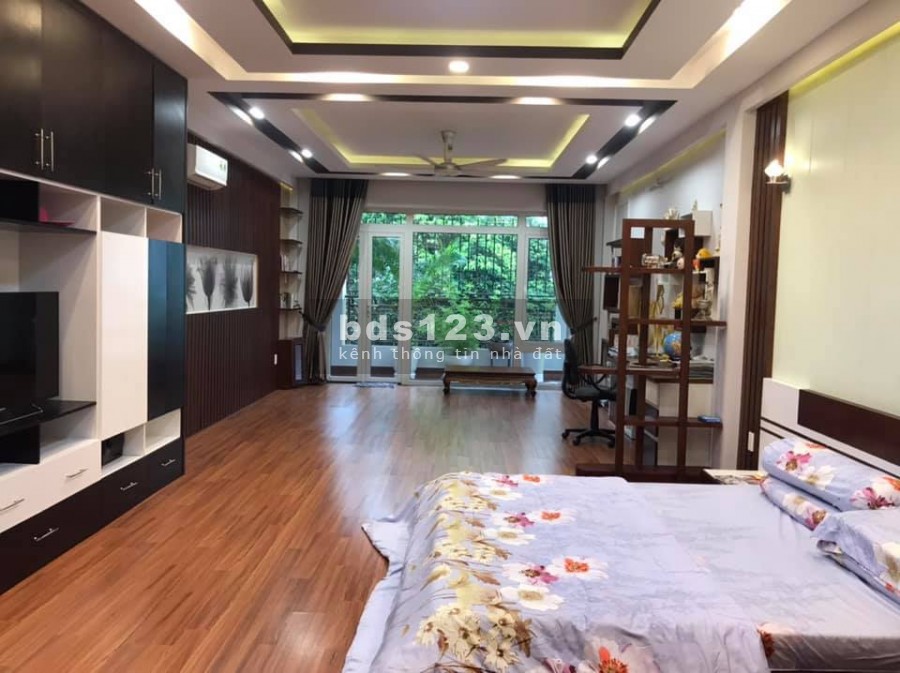 Mặt tiền 5x17.5 Khu Vip P12 Q10, 4 Tầng 10 Phòng, Khách về có thu nhập sẵn