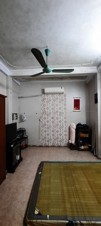 Bán nhà Hồng Mai 25mx4T chắc chắn, giá 2.3 tỷ liên hệ 0916010180