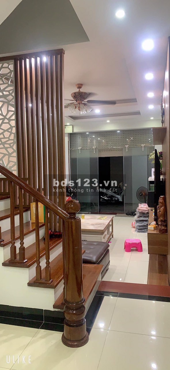 Hơn 2 tỷ sở hữu nhà 5 tầng, diện tích 38m2 gần Metro Hà Đông