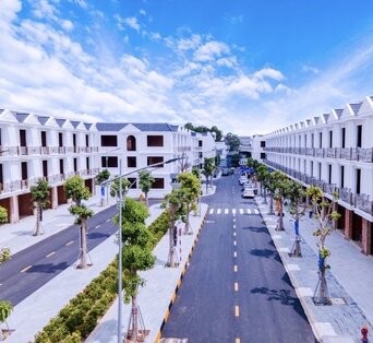 Mở bán nhà phố cao cấp liền kề Thành phố Thủ Đức