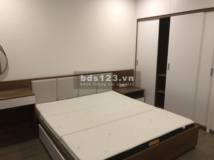 Chính chủ bán căn lô góc 100m2 chia 3PN 2WC giá bán 2.8 tỷ, LH 0865045124