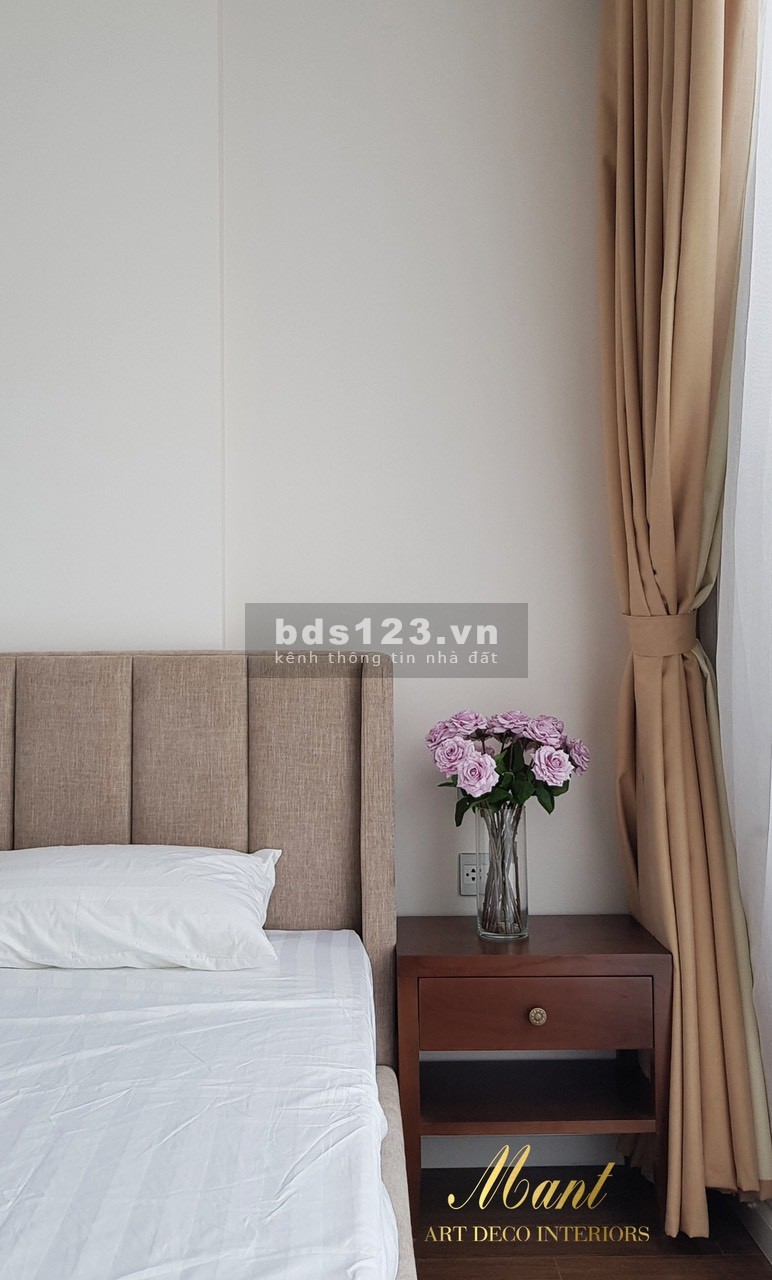Cho thuê căn hộ Sunshine Riverside, dtsd 83.51m2, 3 phòng ngủ, miễn trung gian