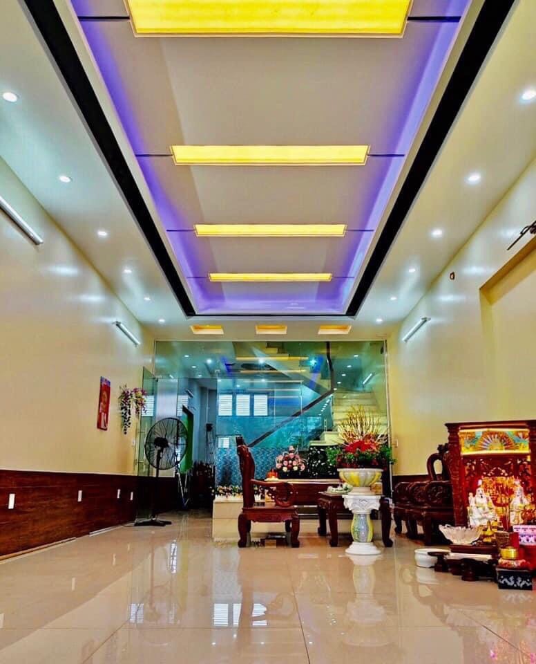 Tìm chủ mới cho căn nhà siêu đẹp ở khu chung cư Hoàng Mai An Dương, DT 100m2 Giá 4.5 tỷ LH 0396160579