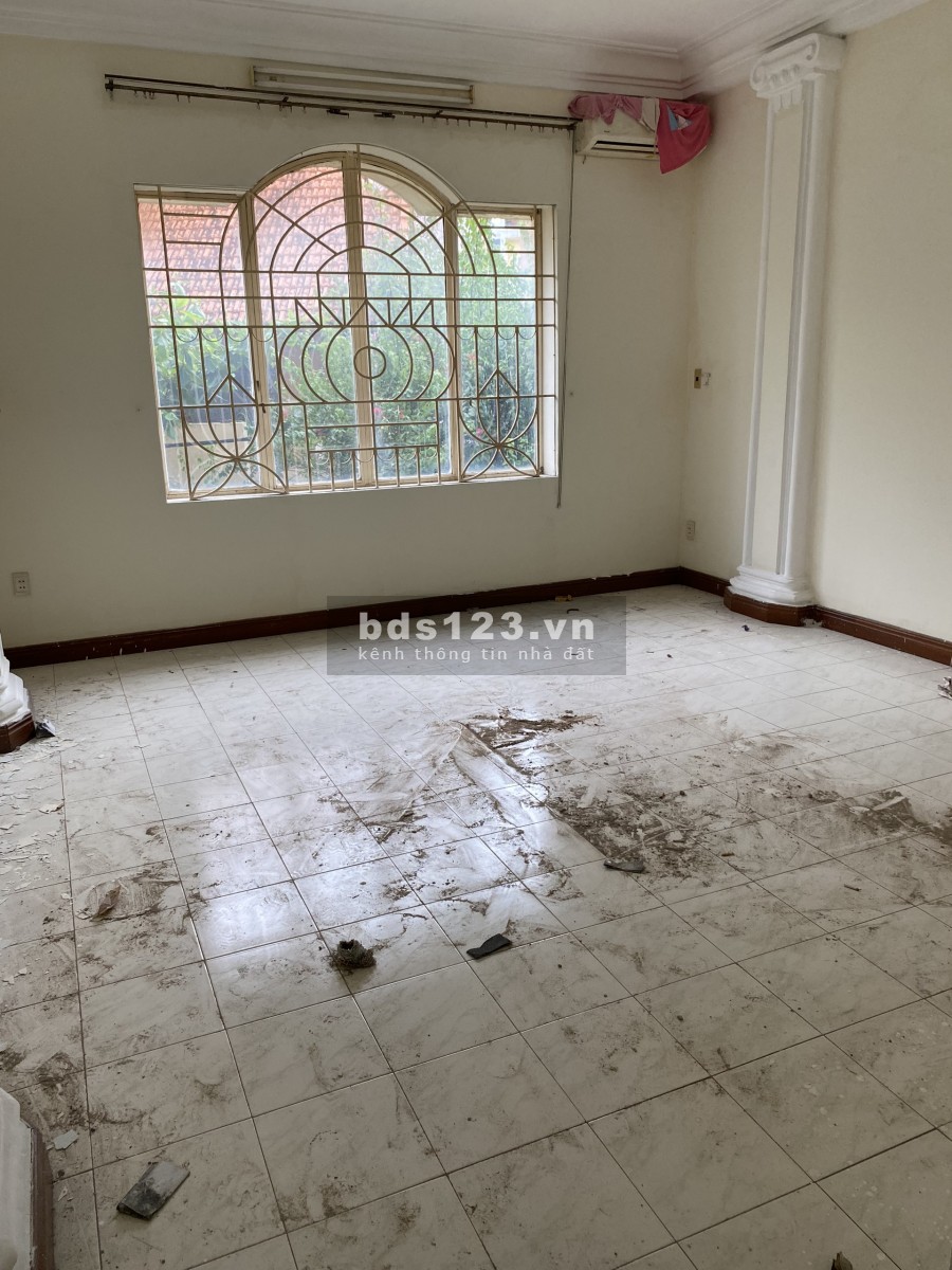 CHDV Cộng Hoà P4, 5x20, trệt, 4 lầu full cải tạo 10P 1MB hđ lâu dài