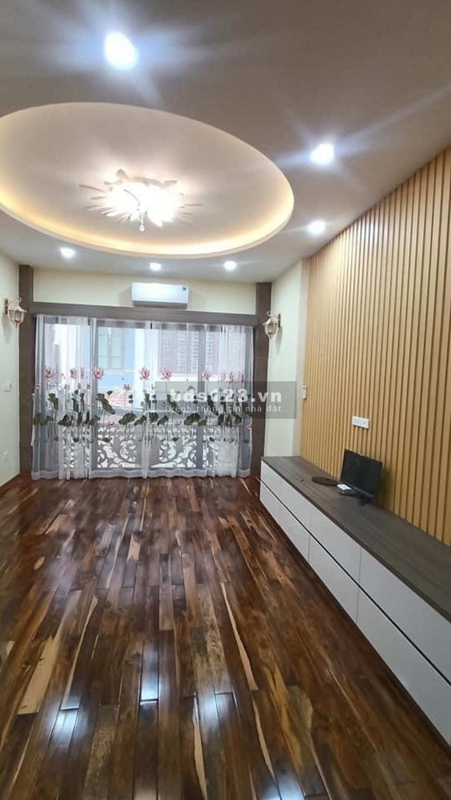 Siêu phẩm PHÚ DIỄN phân lô, 45m2, 5 Tầng gara ô tô 6tyx