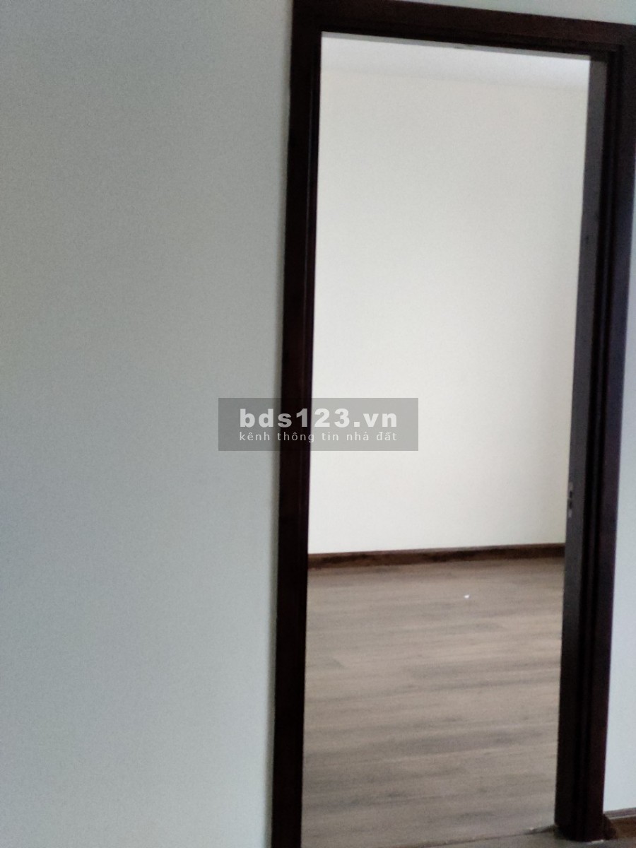 Cho thuê Căn hộ CC CT1 - A10 Nguyễn Chánh 90m2 3 Pn đồ cơ bản. Giá: 12 triệu/tháng