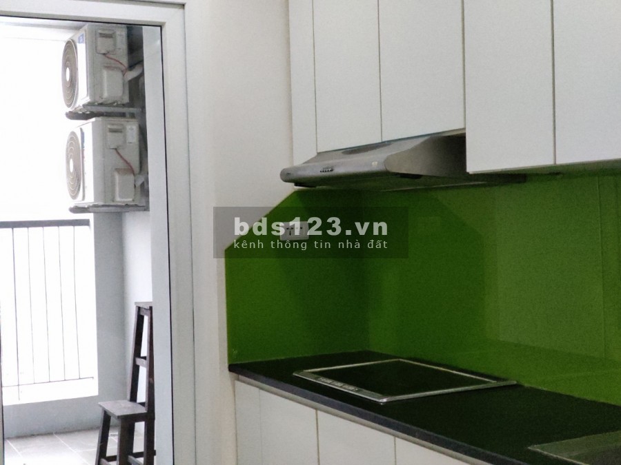 Cho thuê Căn hộ CC CT1 - A10 Nguyễn Chánh 90m2 3 Pn đồ cơ bản. Giá: 12 triệu/tháng