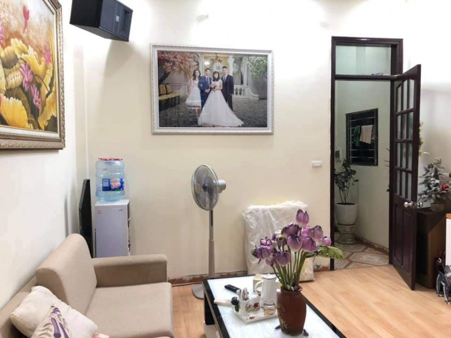 Bán nhà ngõ 250 Kim Giang dt 45m2 x 4 tầng chỉ 3.4 tỷ, 20m ra ô tô, nhà đẹp ở ngay, SĐCC