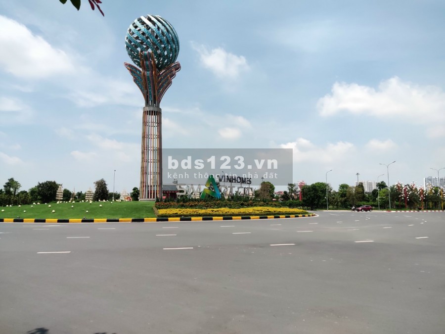 Nhỉnh 2 tỷ có ngay căn hộ 2 ngủ, 2WC quỹ độc quyền tại Vinhomes Smart City. LH 0941570196