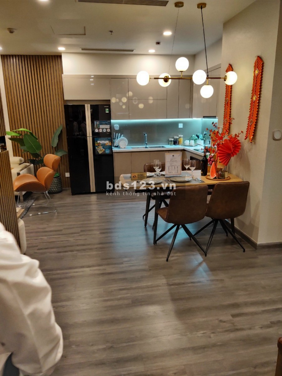 Nhỉnh 2 tỷ có ngay căn hộ 2 ngủ, 2WC quỹ độc quyền tại Vinhomes Smart City. LH 0941570196