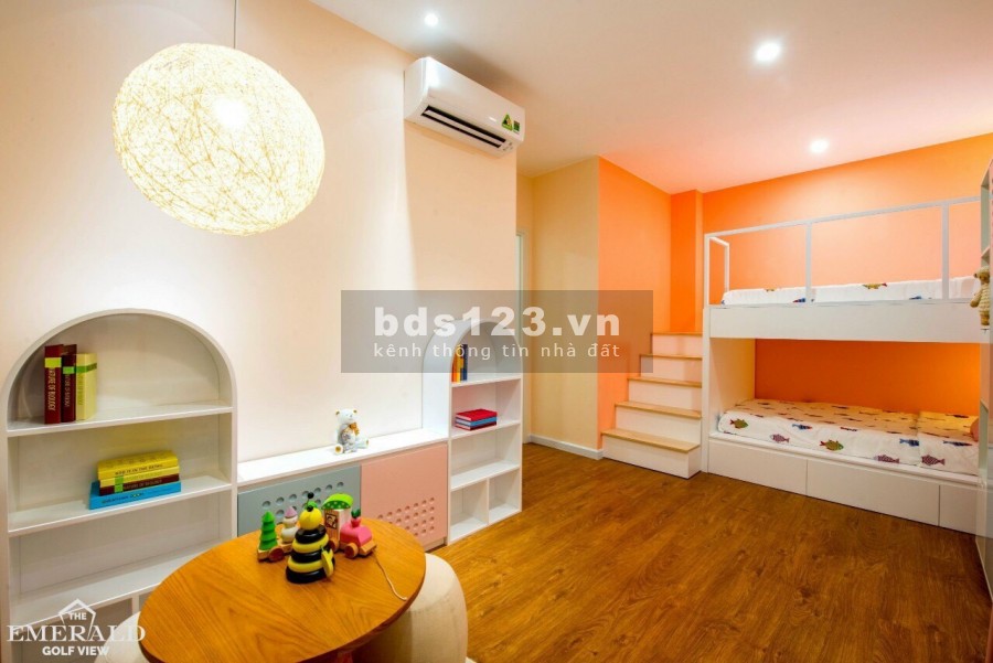 Bán căn hộ cao cấp Emeral Gofl View Tp Thuận An, Bình Dương