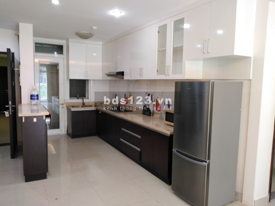 Bán căn hộ Riverside Residence 2PN 82m2, 3.3 tỷ giá tốt nhất. DDNT - LH: 0909222831