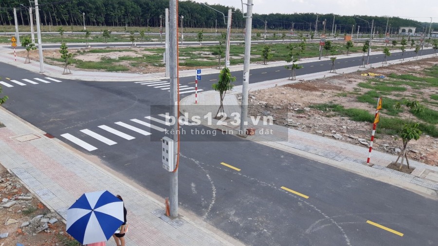 Bán lô đất nền đầu tư kih doanh buôn bán tại bình dương