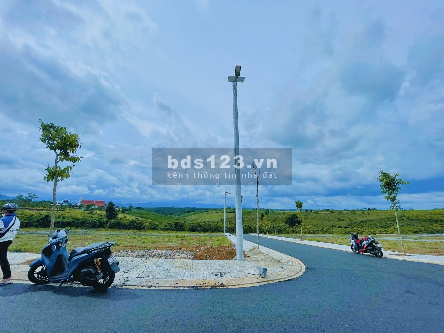 Gia đình em bán nhanh lô đất nghỉ dưỡng , đầu tư tại Bảo Lộc Lâm Đồng