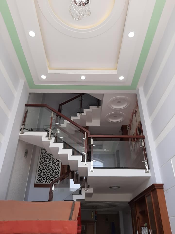 Nhà Đẹp Bán Gấp Gía Rẻ Đầu Tư Tốt, dt 200m2, 5 tầng, đường nhựa 6m, gía 5.9 tỷ