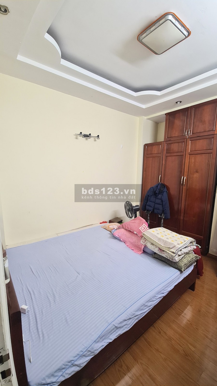 Nhà 5 tầng phân lô học viện Quốc Phòng, ô tô tránh, an sinh đỉnh giá 6.95 tỷ, lh 0961427470