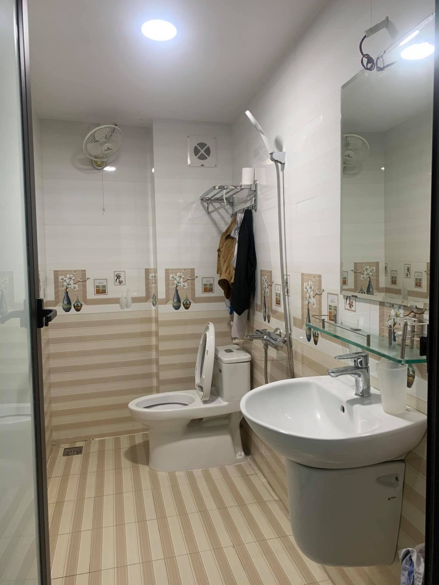 Bán Nhà Phố Nguyễn Trãi, Thanh Xuân 76m2x5T, 6.5 Tỷ, Ôtô Đỗ.
