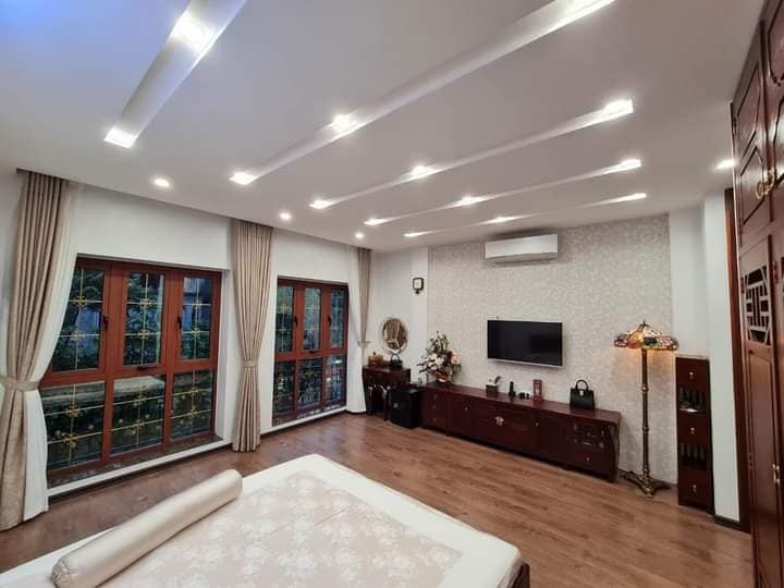 Chính chủ bán nhà Ngõ 42 Giang Văn Minh rộng 65m2 giá 5 tỷ 9