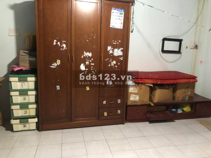 Bán Nhà Phố Trần Quý Cáp Quận Bình Thạnh. DT: 127m2. LH: 0932155399.