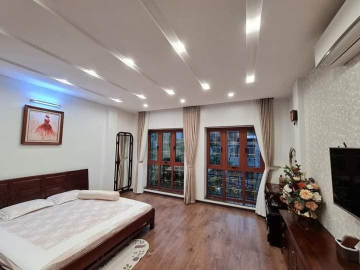 Chính chủ bán nhà Ngõ 42 Giang Văn Minh rộng 65m2 giá 5 tỷ 9