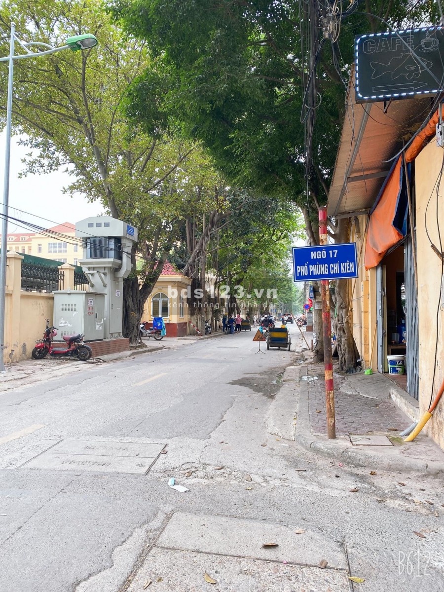Sở hữu ngay căn nhà vị trí đẹp 31m2, tại Cầu Giấy, gần công viên Nghĩa Đô chỉ với 3.6 tỷ