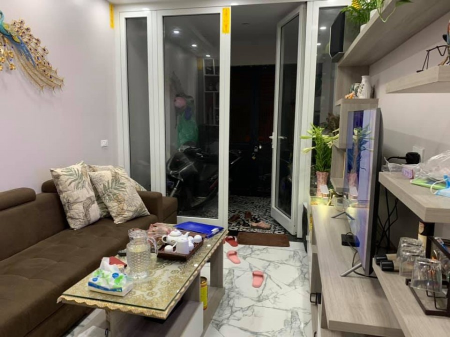 Nhà siêu phẩm Bồ Đề diện tích 50m2, giá bán 1.05 tỷ, xây 2020, tặng nội thất xịn