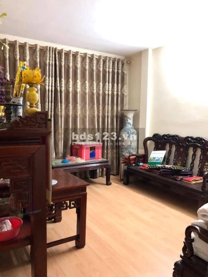 Bán nhà riêng Kim Giang lô góc ở ngay, 4 tầng 45m2 giá 3 tỷ 79