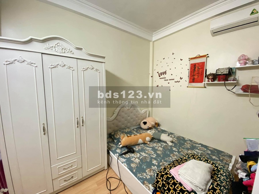 Bán nhà riêng Kim Giang lô góc ở ngay, 4 tầng 45m2 giá 3 tỷ 79